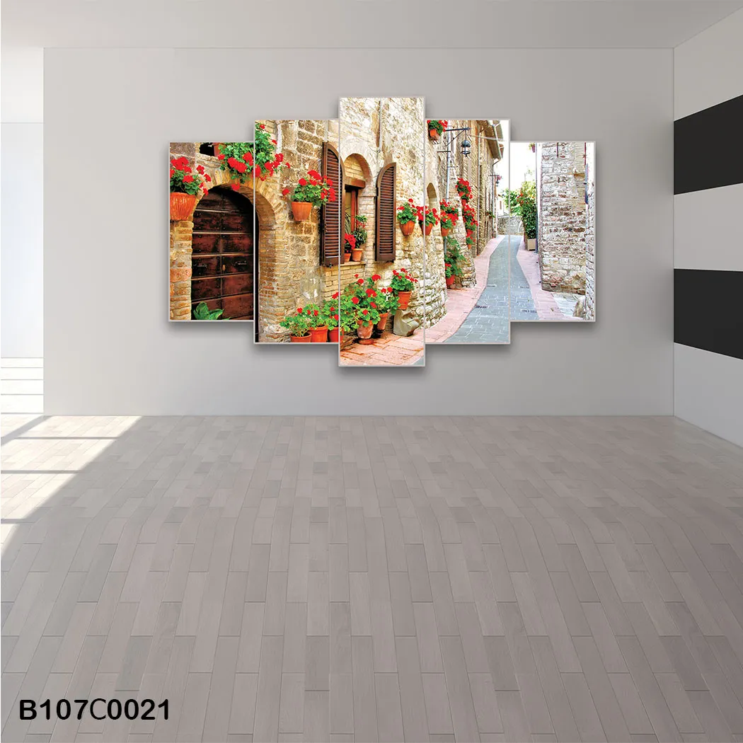 لوحة جدارية خماسية شارع قديم مزين بالزهور