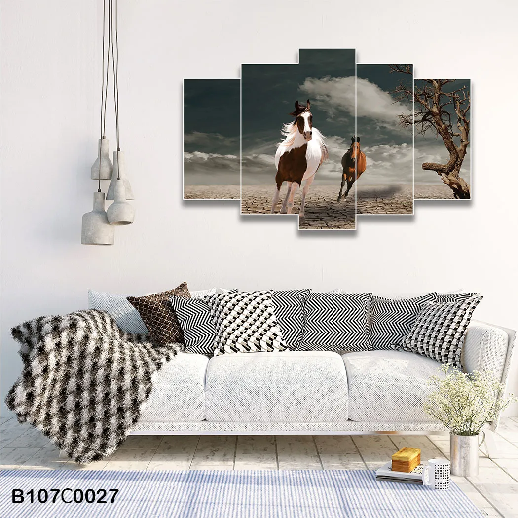 لوحة جدارية خماسية قوة وجمال الخيول البرية